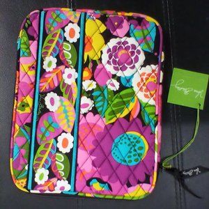 New Vera Bradley tablet sleeve